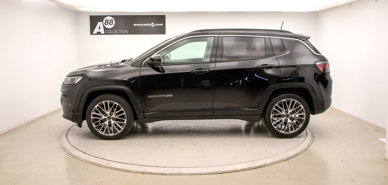 Interior de Jeep Compass