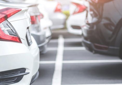 Diferencias entre vehículos seminuevos y Km0