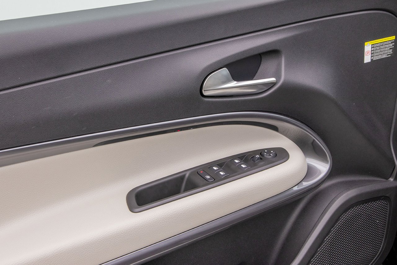 Exterior de Fiat 600