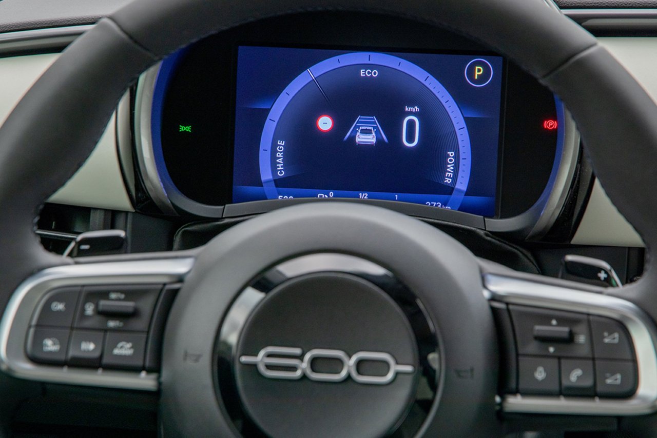 Exterior de Fiat 600