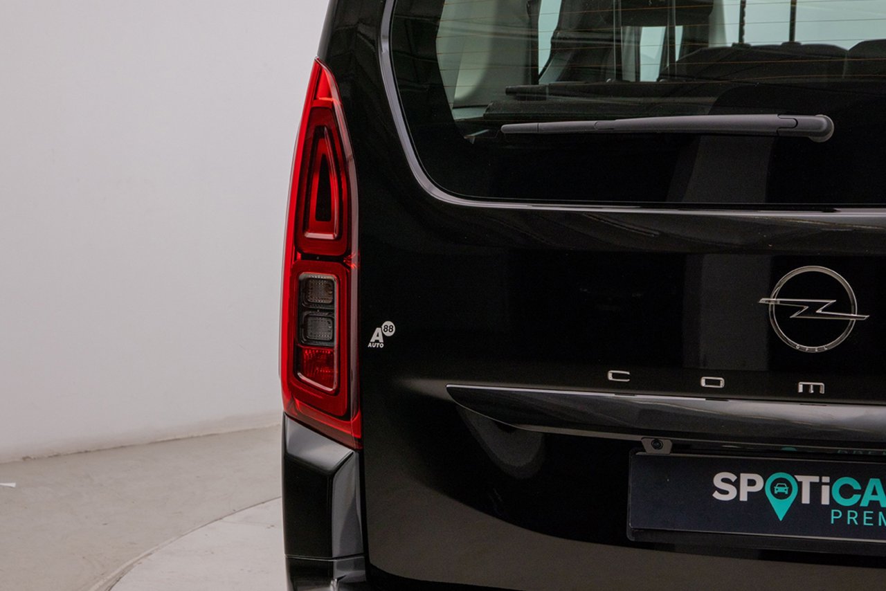 Exterior de Opel Combo 