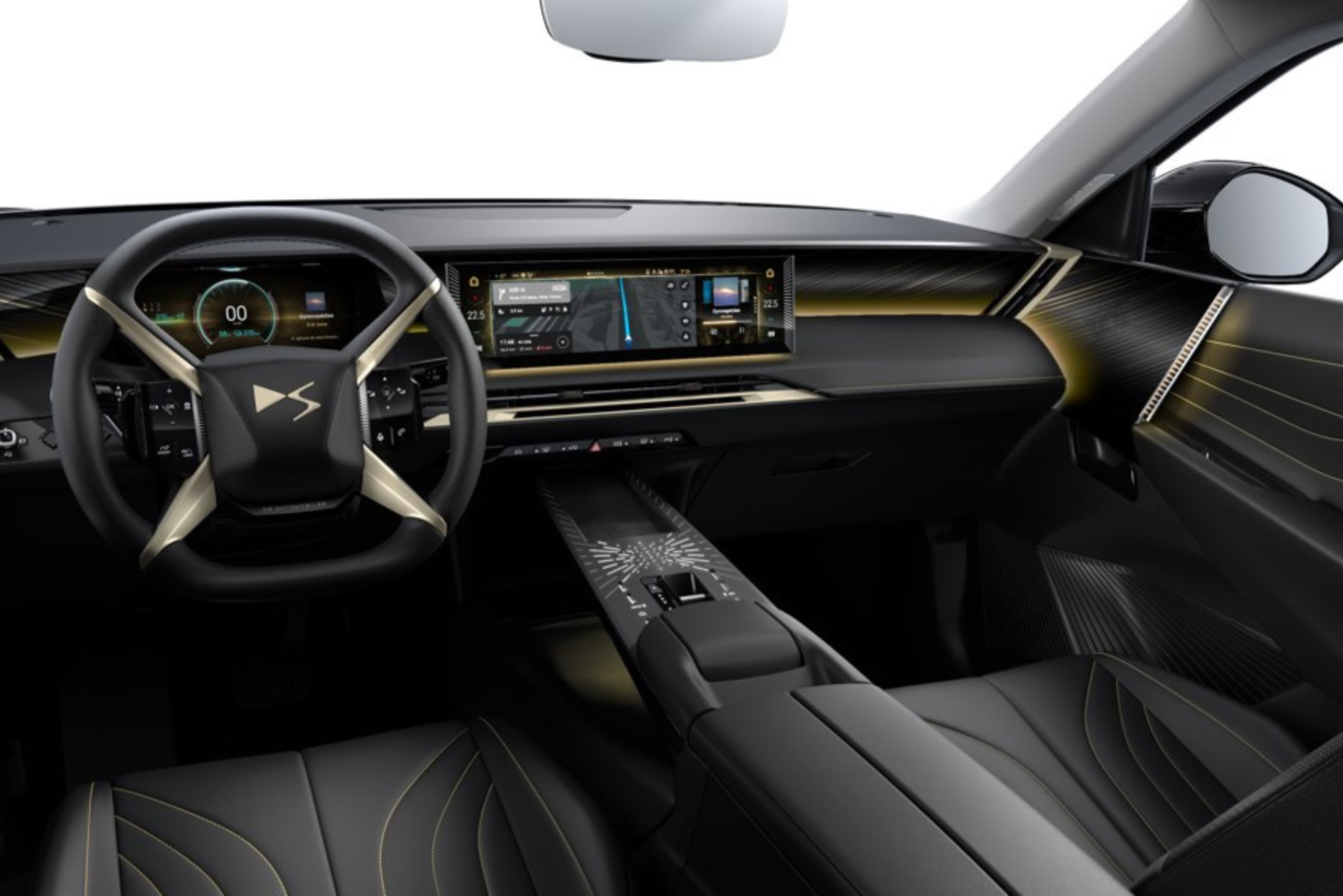 Exterior de DS Automobiles Nº8