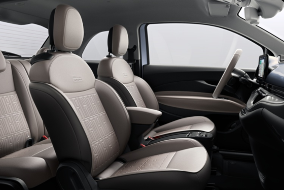 Interior de Fiat 500e
