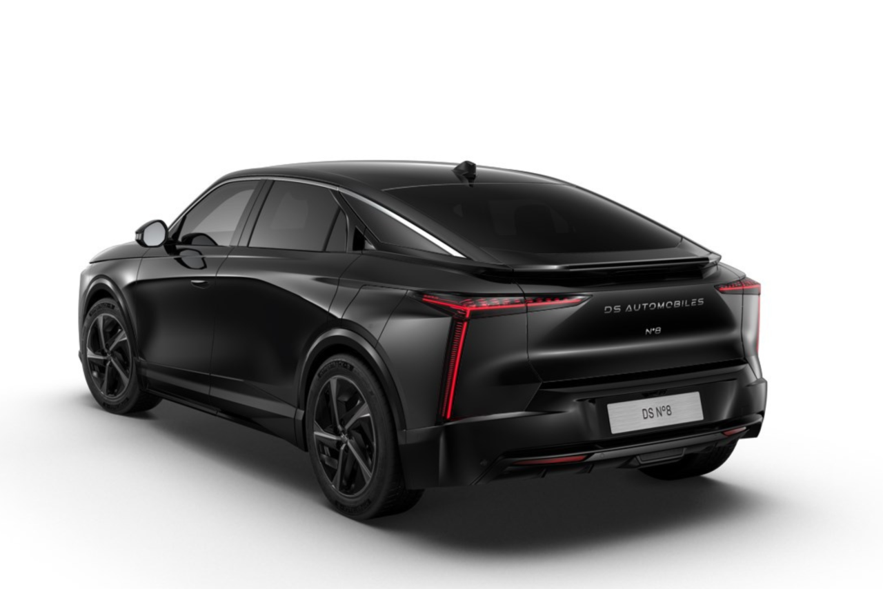 Exterior de DS Automobiles Nº8