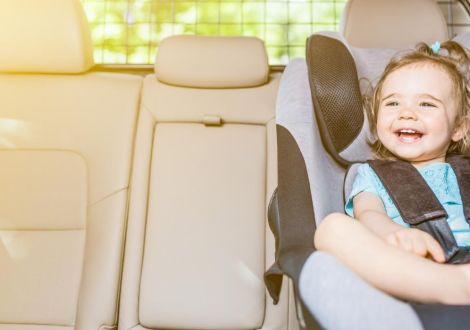 Claves para elegir la silla ideal de bebe para tu coche 
