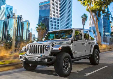 La família híbrida enchufable Jeep 4xe crece con el nuevo Jeep® Wrangler 4xe «First Edition»